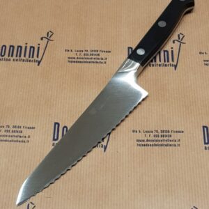 Zwilling J.A. Henckels serie Pro Utility dentato