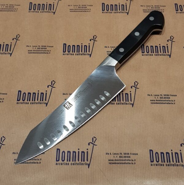 Zwilling J.A. Henckels serie Pro Santoku