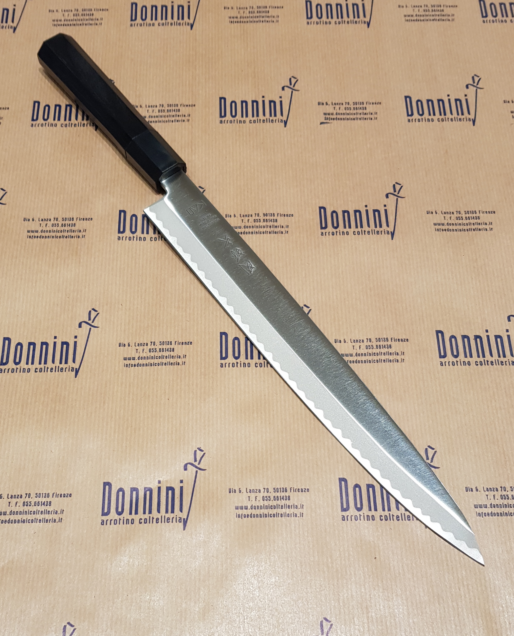 Kai Magoroku Kinju Yanagiba 27 cm